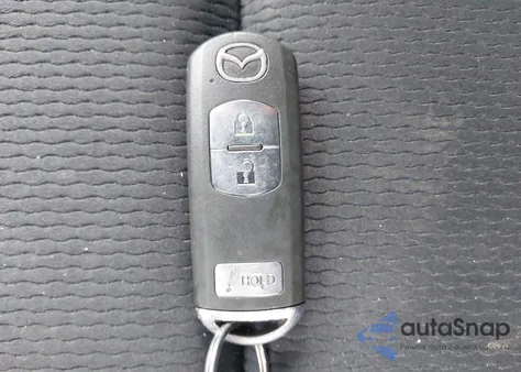 2013 Mazda Cx-5 Sport z USA, uszkodzony, nr VIN JM3KE2BE0D0148709